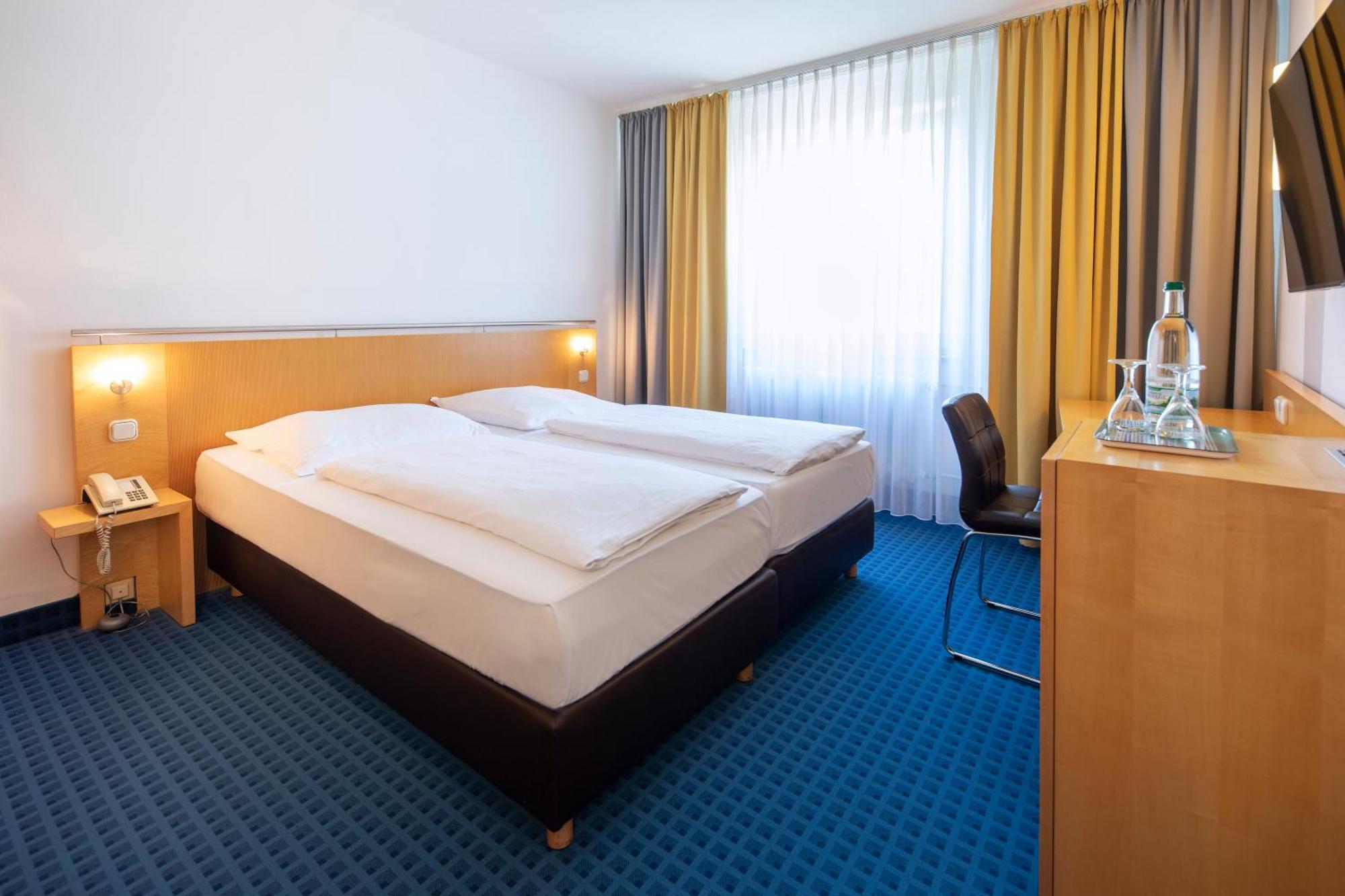 Achat Hotel Suhl Dış mekan fotoğraf