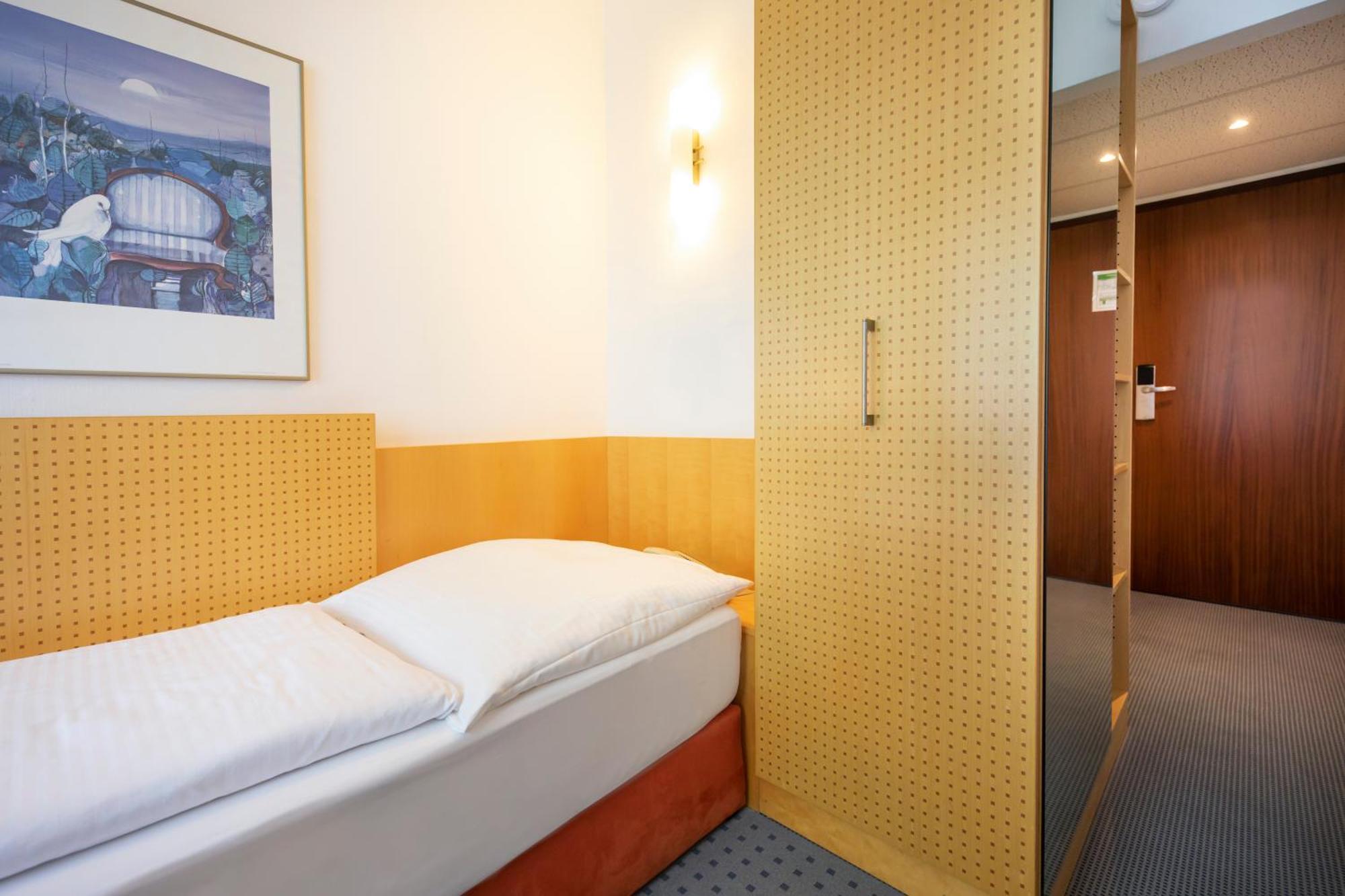 Achat Hotel Suhl Dış mekan fotoğraf